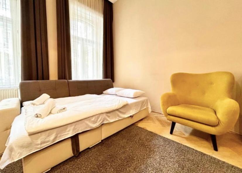 Basilica Center Apartment
